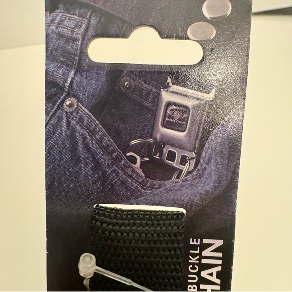 NWT. Jack Skellington keychain. Seat belt buckle style keychain from Buckledown. - Picture 7 of 9